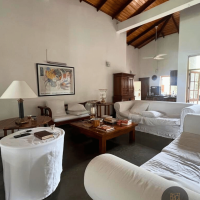 HOUSE FOR SALE – JAYAKONTHA LANE, COLOMBO 05