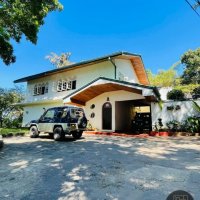 HILLTOP 2-STORY HOUSE WITH LAND FOR SALE AT MAPANAWATHURA LANE - KANDY
