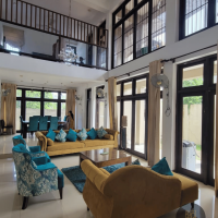 ARCHITECT DESIGNED HOUSE FOR SALE - KALUBOWILA