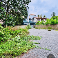 BARE LAND FOR SALE – JOTHIKARAMA ROAD, THALAWATHUGODA 